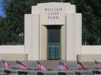 William Land Park Entrance Monument